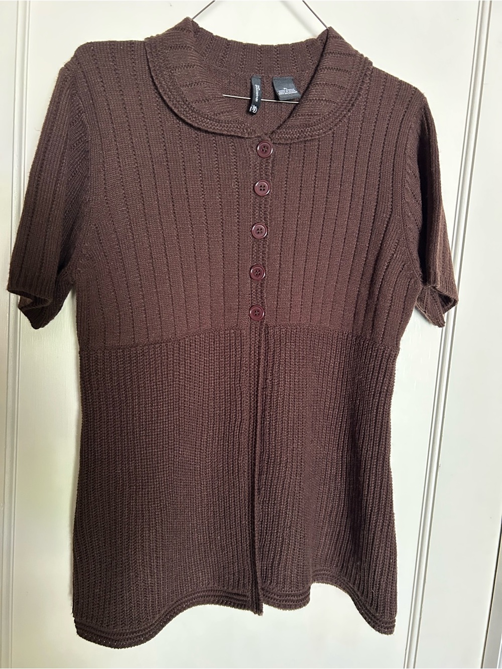 New Directions Brown Short-Sleeve Ribbed Button-Up Knit Top with open bottom